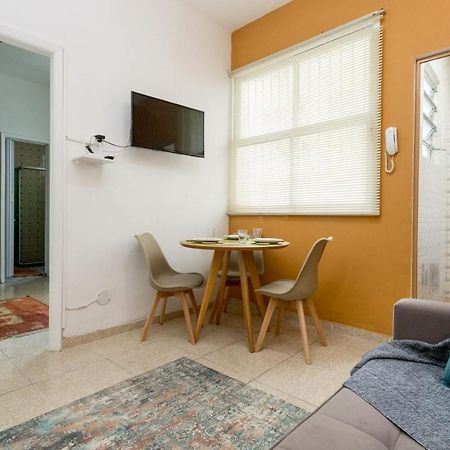 Copacabana Comfort: Beachside Retreat with Modern Amenities Rio de Janeiro Exterior photo