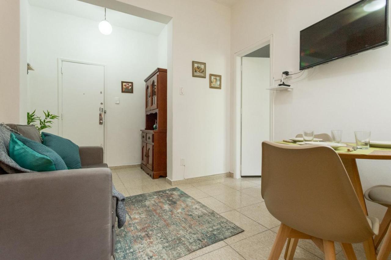 Copacabana Comfort: Beachside Retreat with Modern Amenities Rio de Janeiro Exterior photo